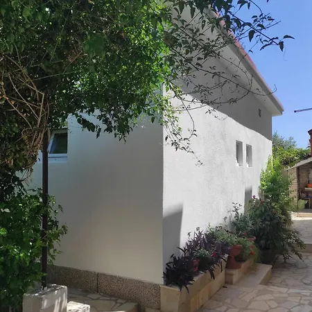 By The Sea Apartment Trogir Exterior photo